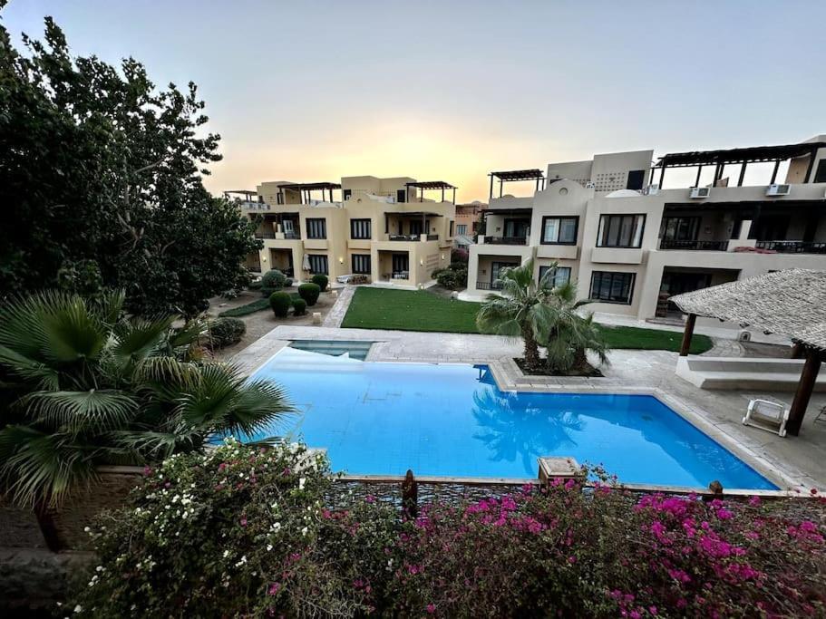2 Bedroom Condo, With Pool, And Beach & Lagoon Access Hurghada Extérieur photo